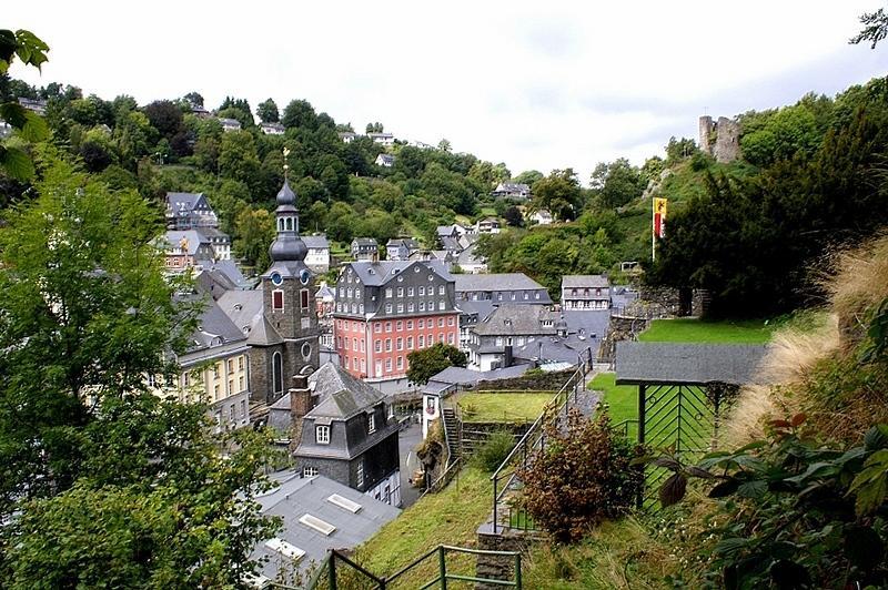 Gaestehaus Luise Bed & Breakfast Monschau Room photo